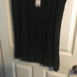 Black Pleated skirt